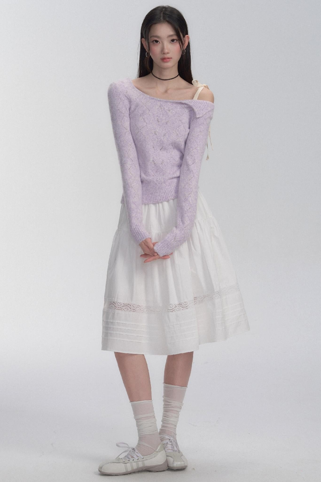 Mittellanger Spitzenrock 