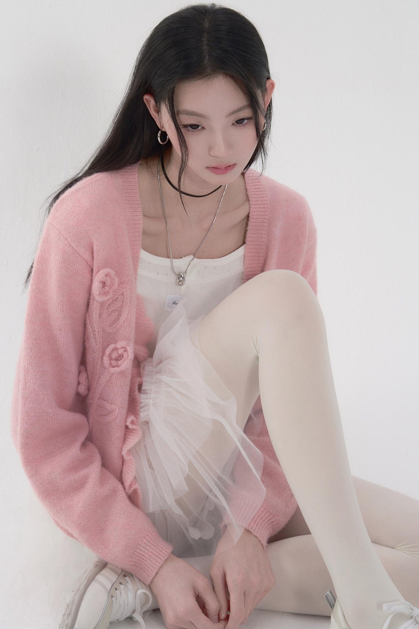 Handgemachte gehäkelte Strickjacke 