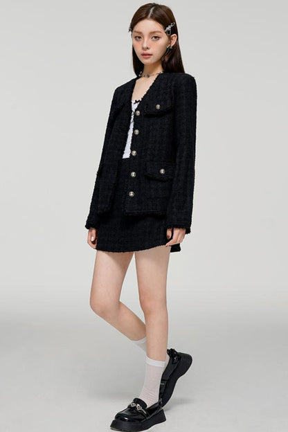 Black Edge Jacket & Chili Skirt Set-Up