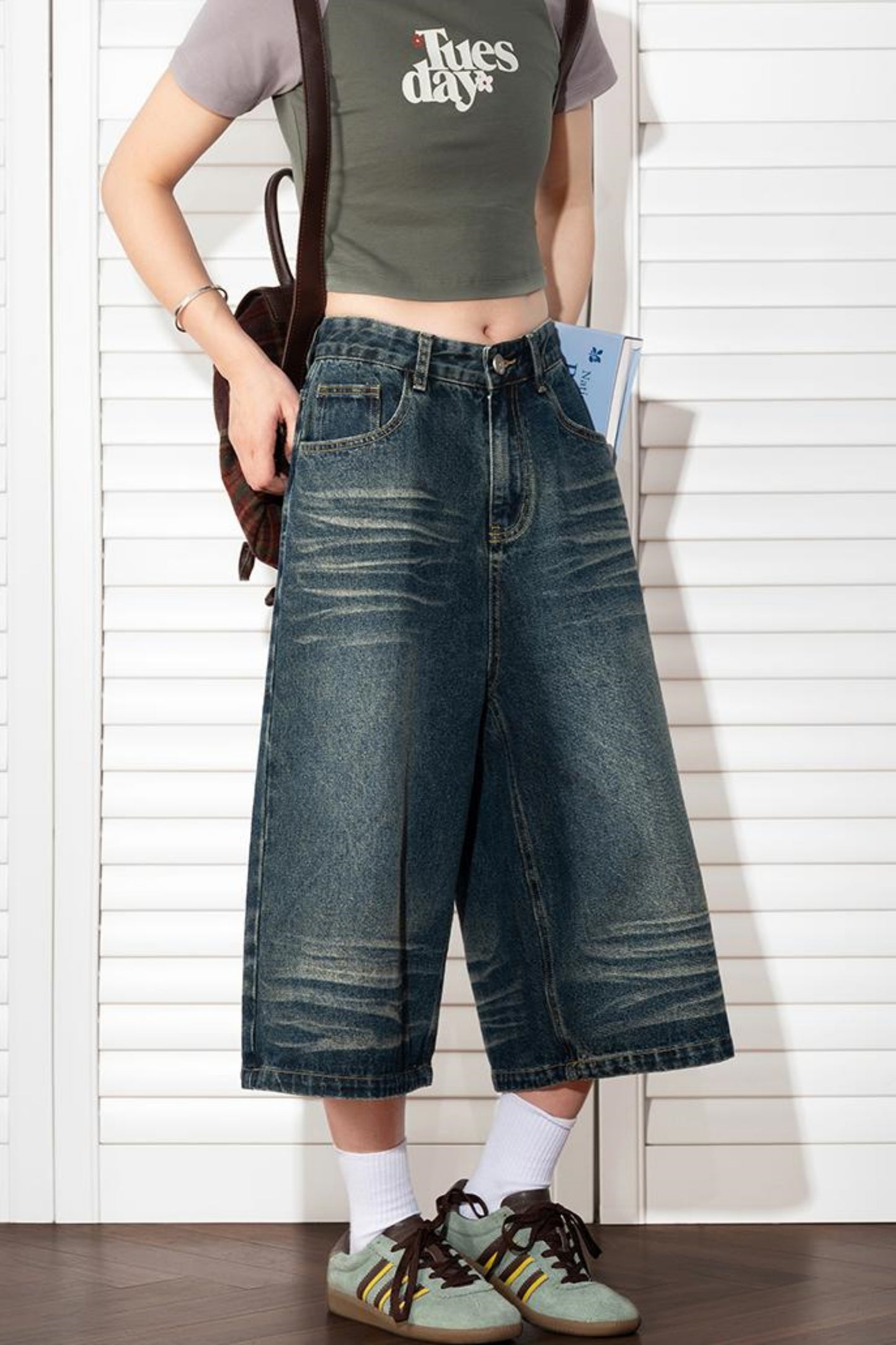 Wide Leg Cropped Denim Pants