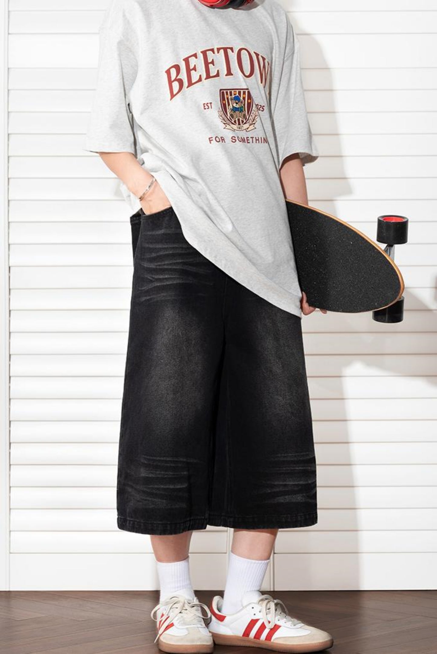 Wide Leg Cropped Denim Pants