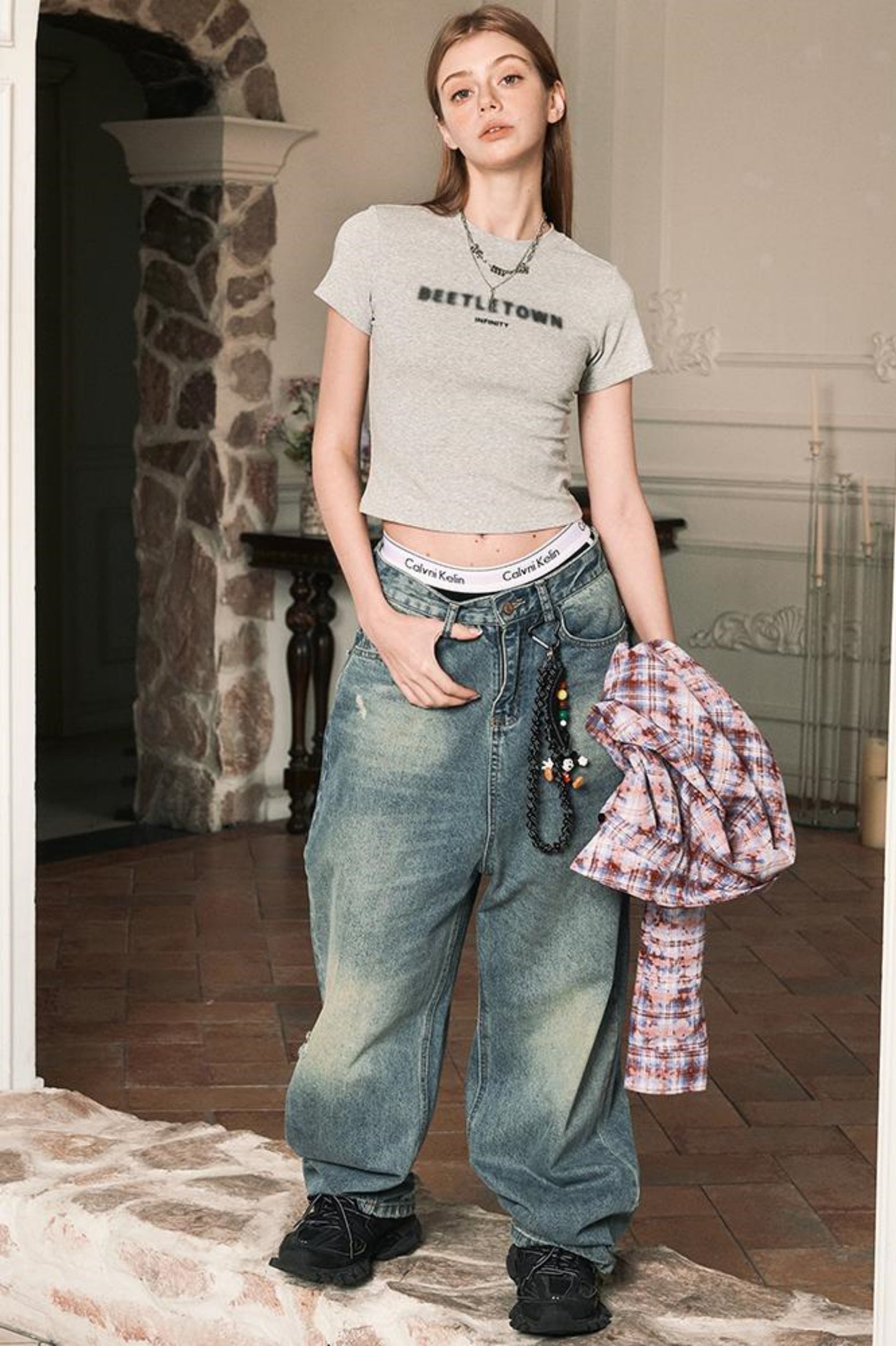 Slim Shoulder Short Sleeve T Shirt