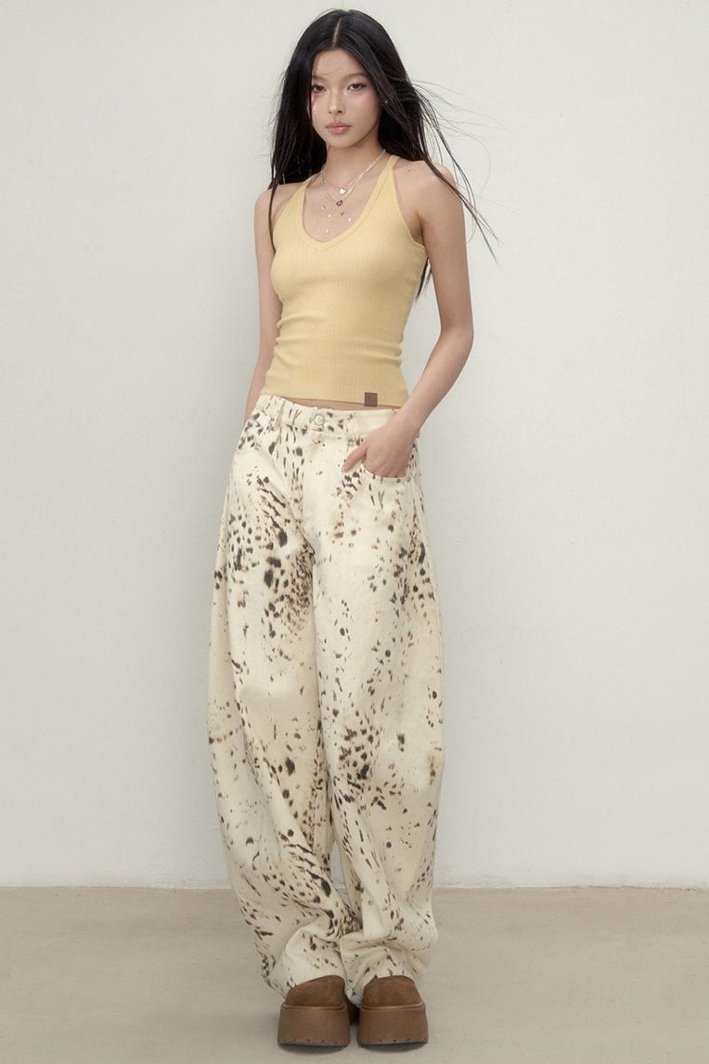 Minimal Design Wool Camisole Top