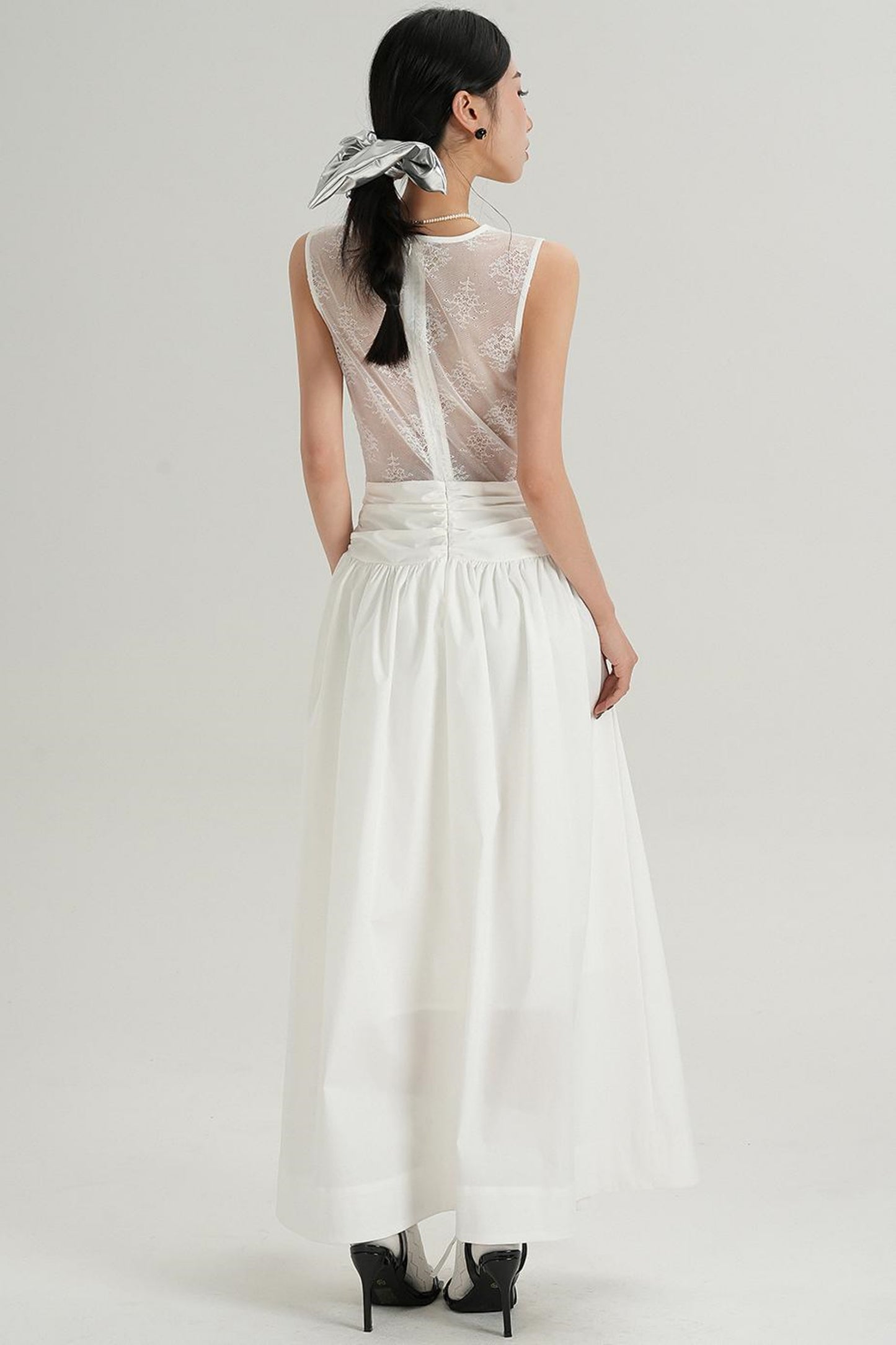 High End Lace Slim V-Neck Dress