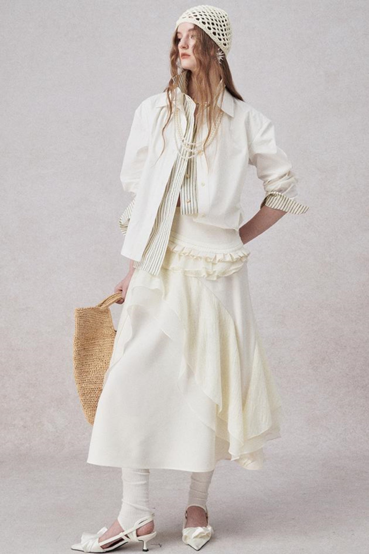 Weißer Wollspitzen asymmetrischer Rock 