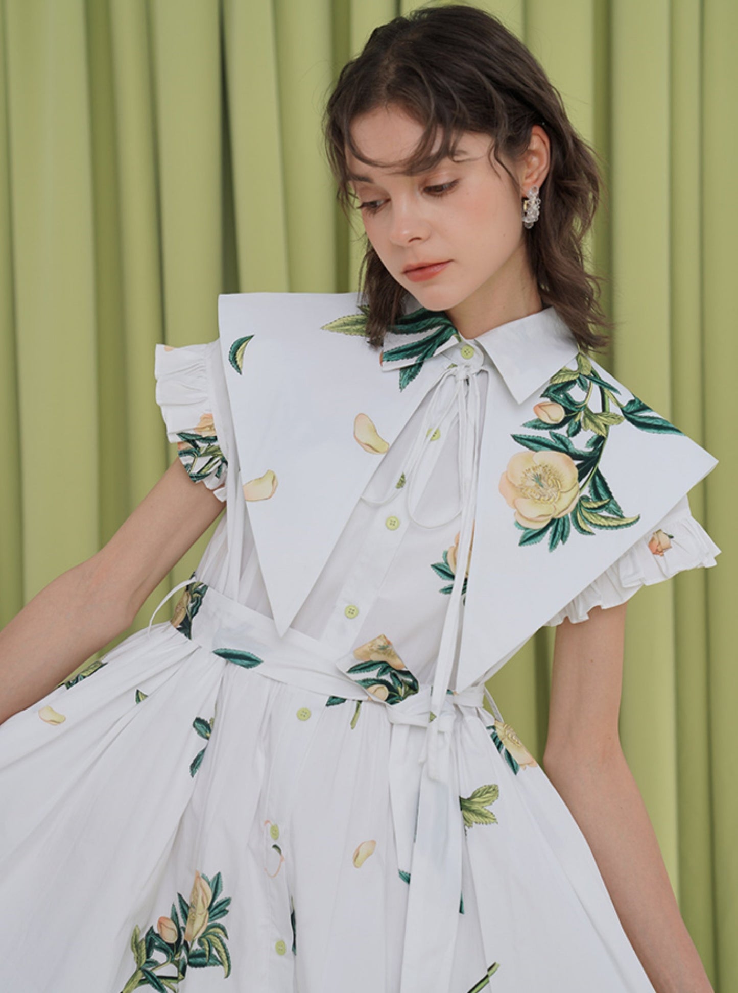 Vintage Chic Botanical Court Dress Set