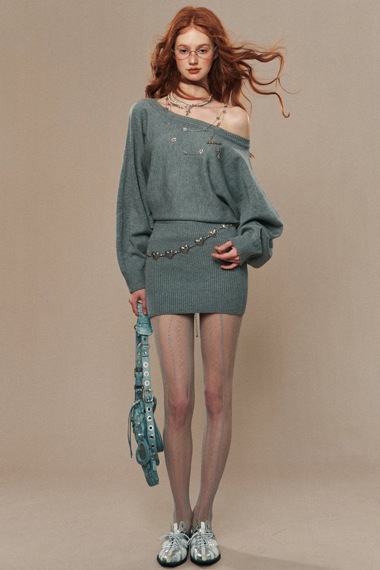 Slanted Shoulder Knitted Hip Dress