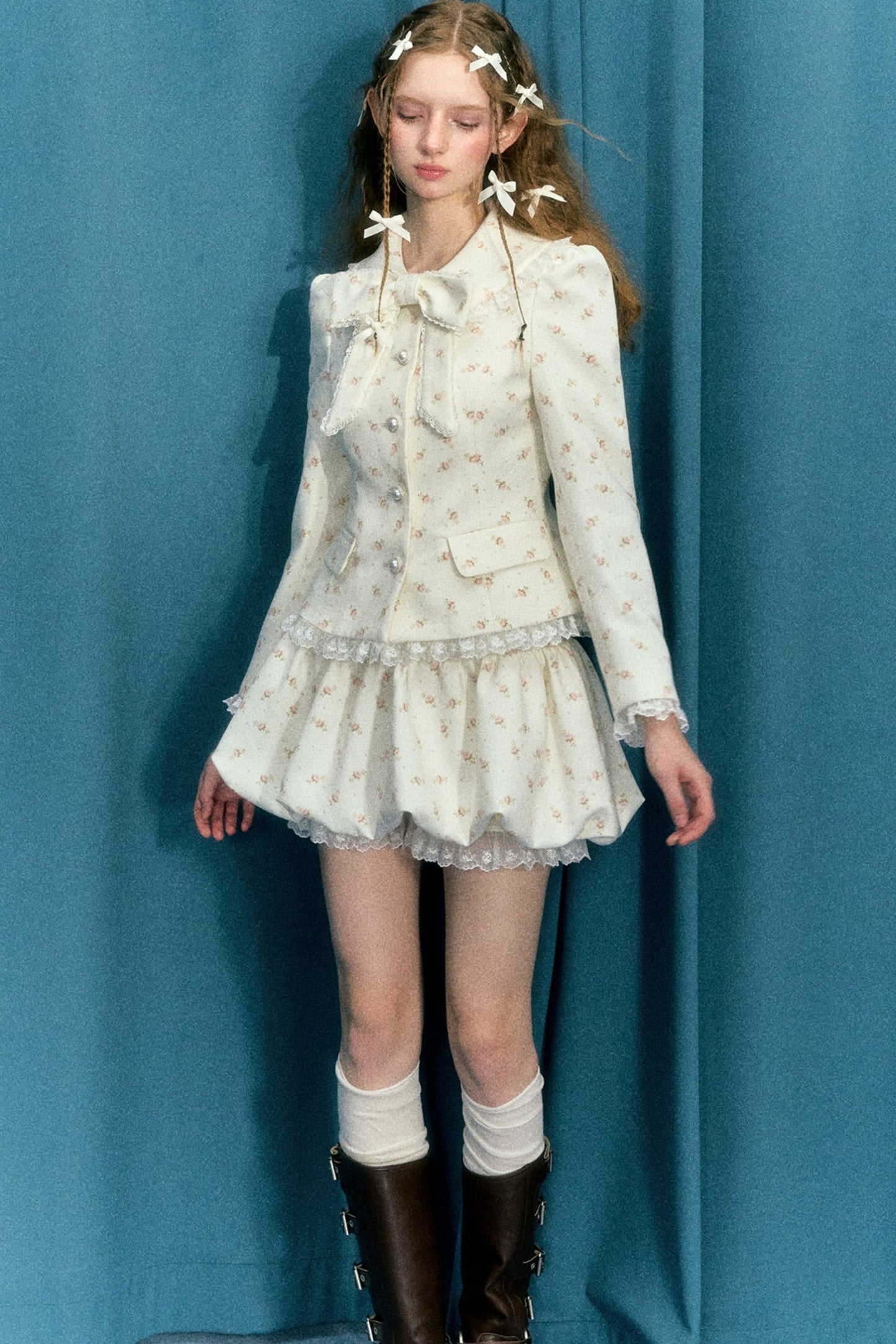 Off White Short Suit & Bud Skirt Set-Up