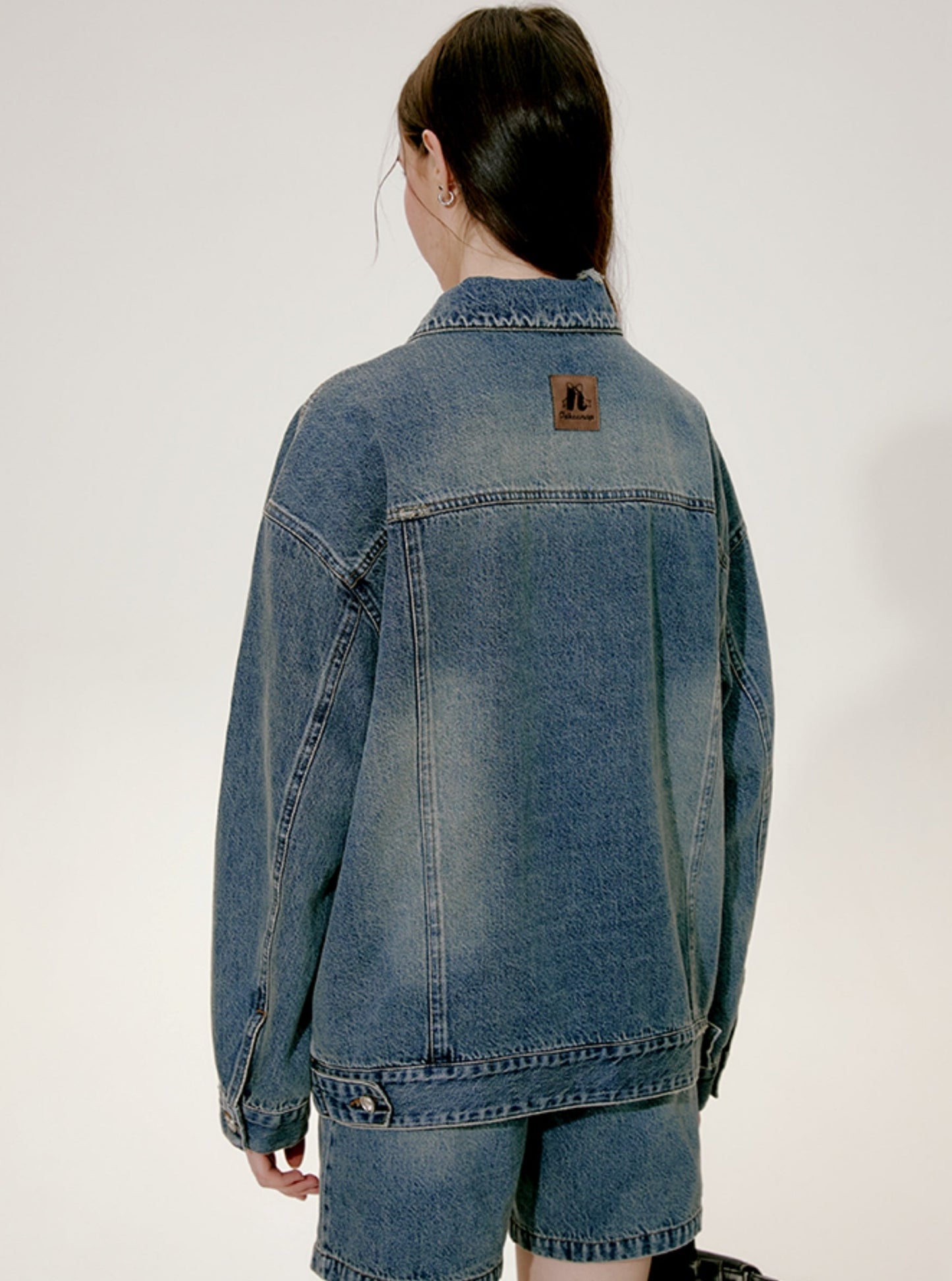 Zerrissene Vintage-Denim-Jacke