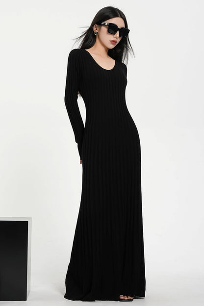 Black Slim Fit Knitted Woolen Dress