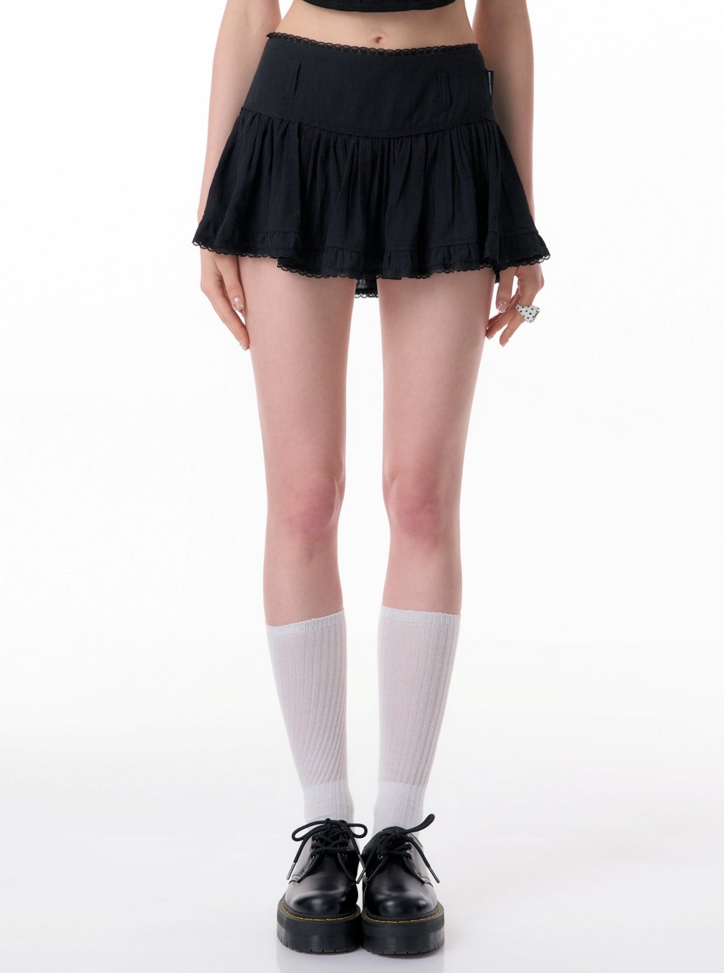 Lace Edge Retro Short Skirt