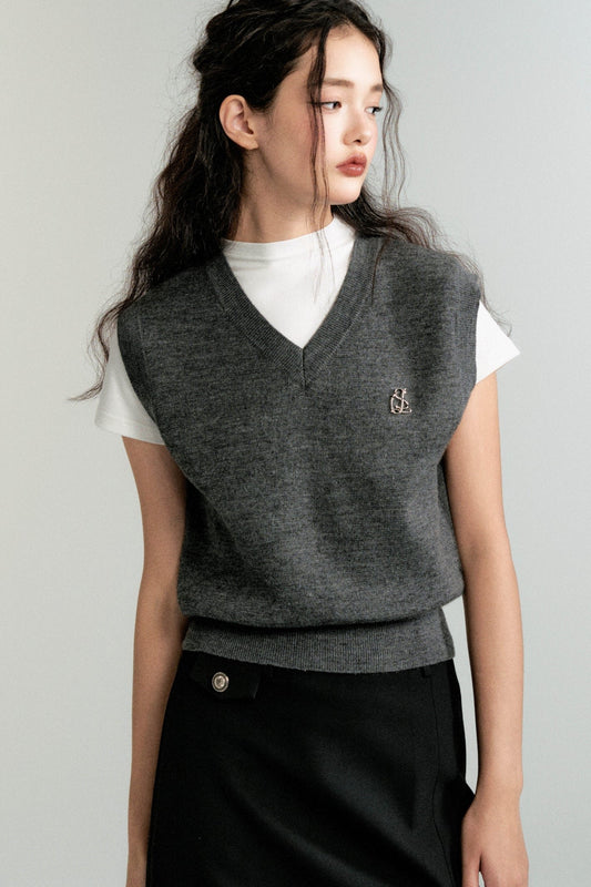 Vintage Preppy V-Neck Wool Knit Vest