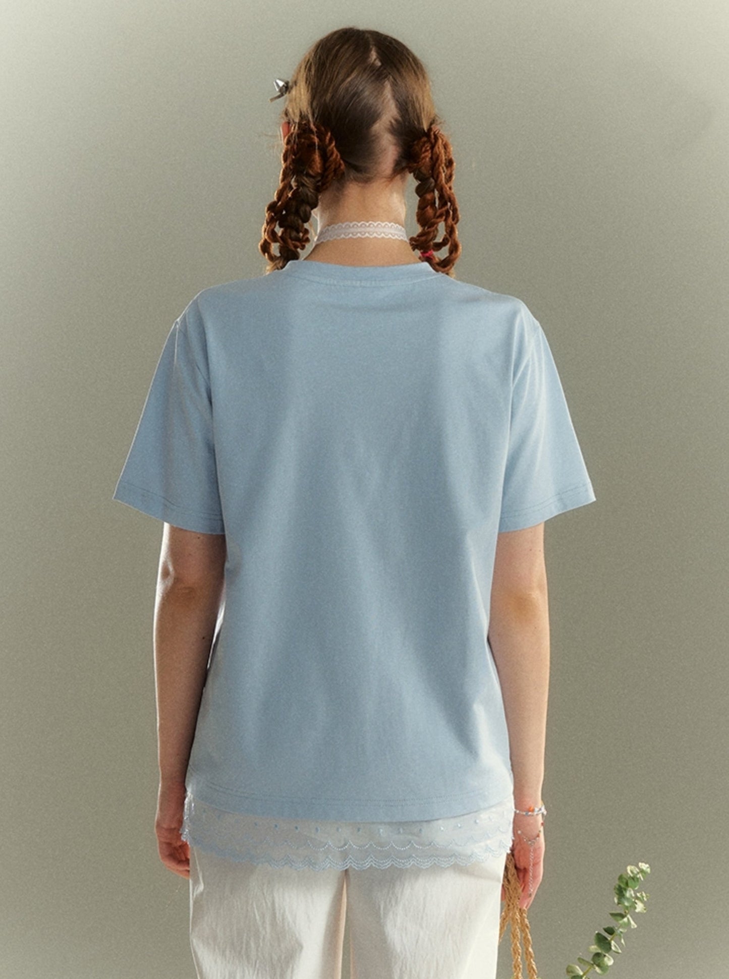 T-Shirt mit Katzendruck und Spitzenfront