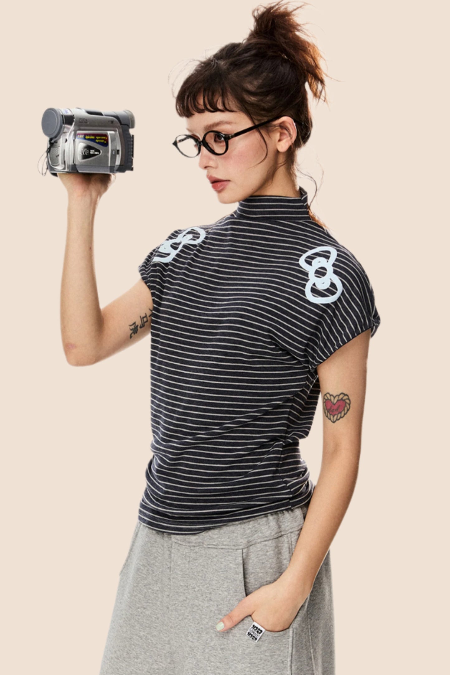 Slim Fit Ribbon Print Short Sleeve Tee