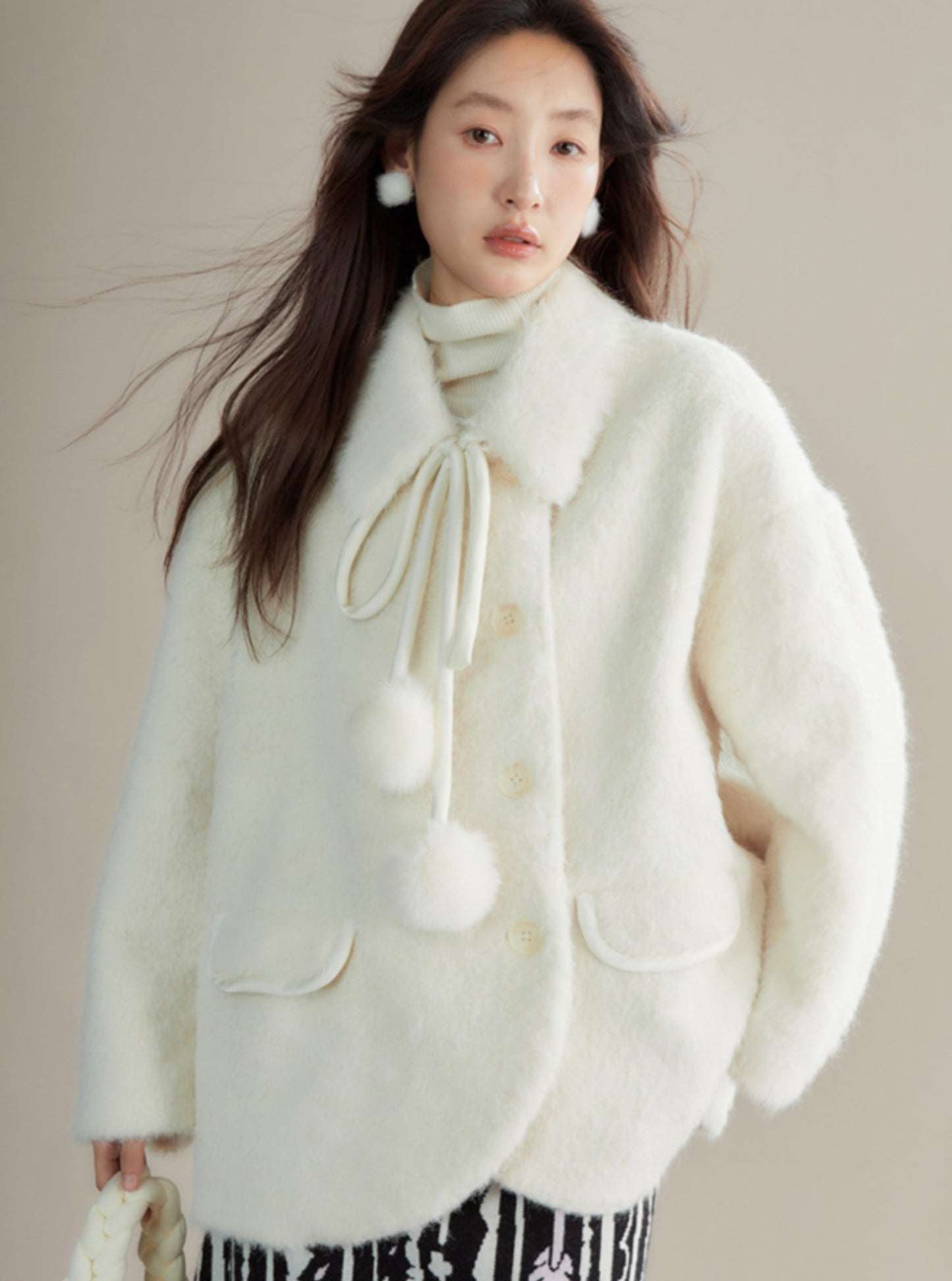 Fox fur ball lace-up furry coat