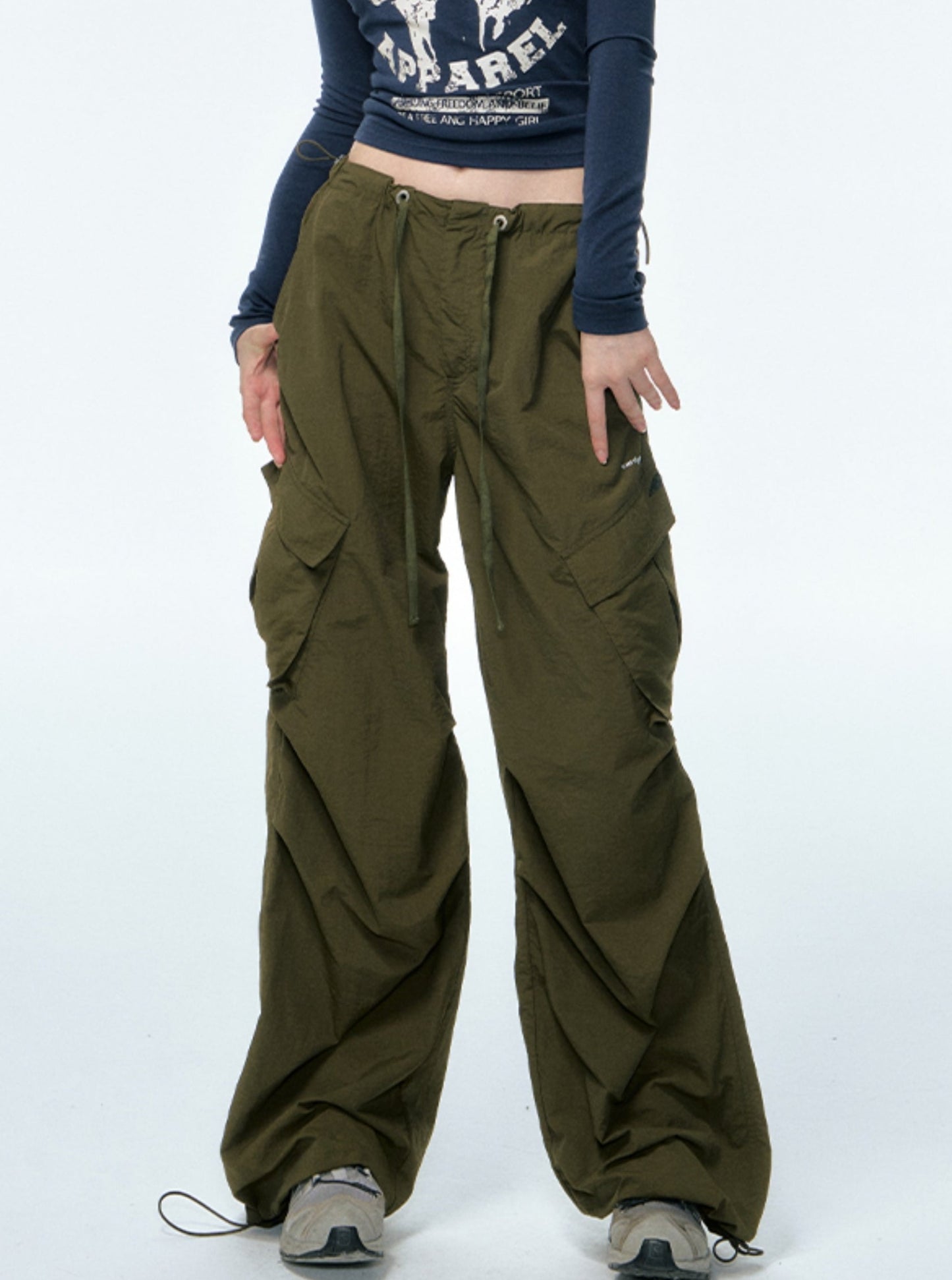 American Vintage Wide-Leg Cargo Pants