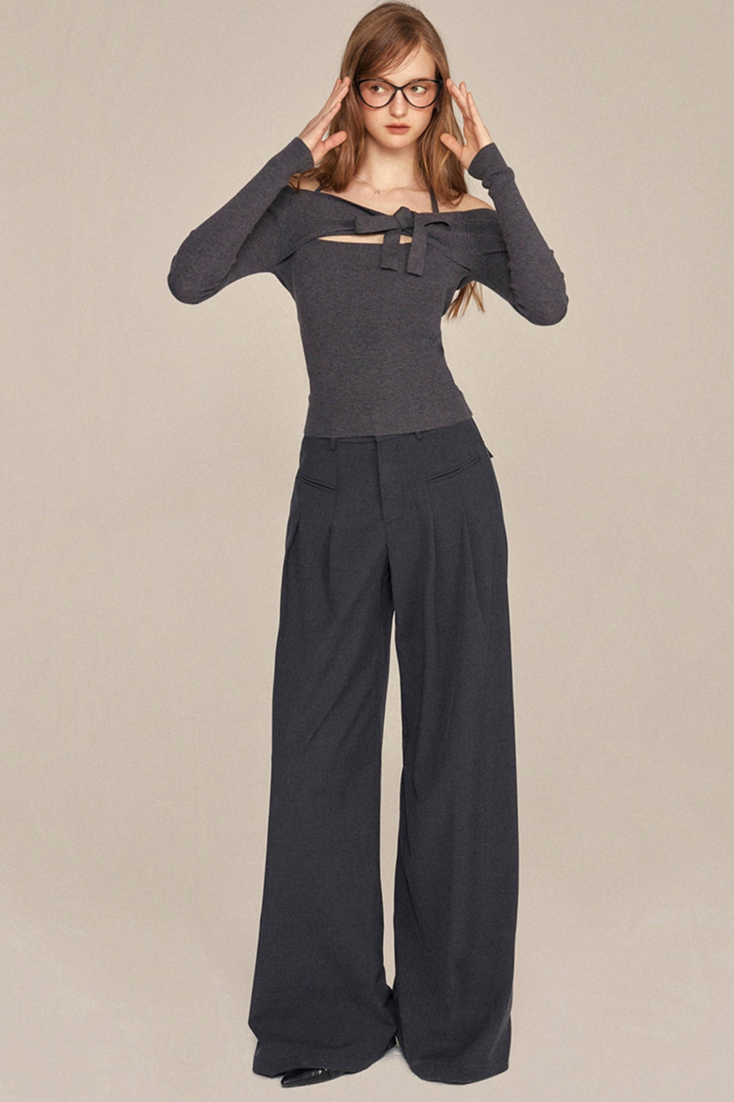 Slim One-Shoulder Bow Knit Top