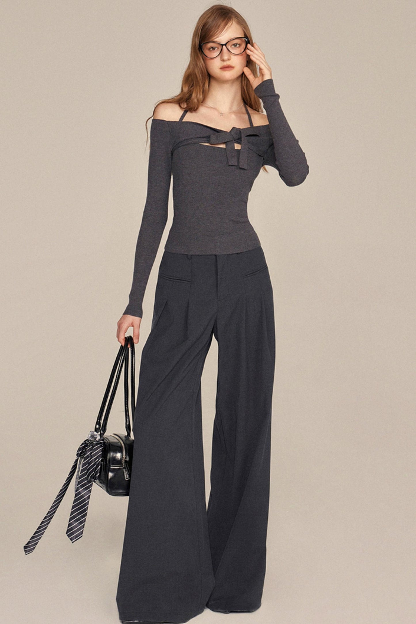 Slim One-Shoulder Bow Knit Top