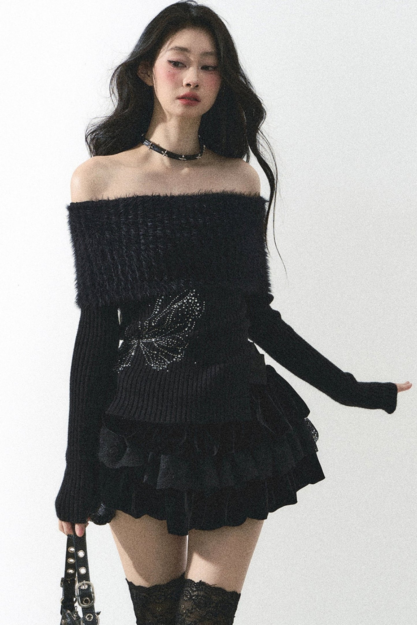 Sapporo ONE-SHOULDER KNIT SWEATER