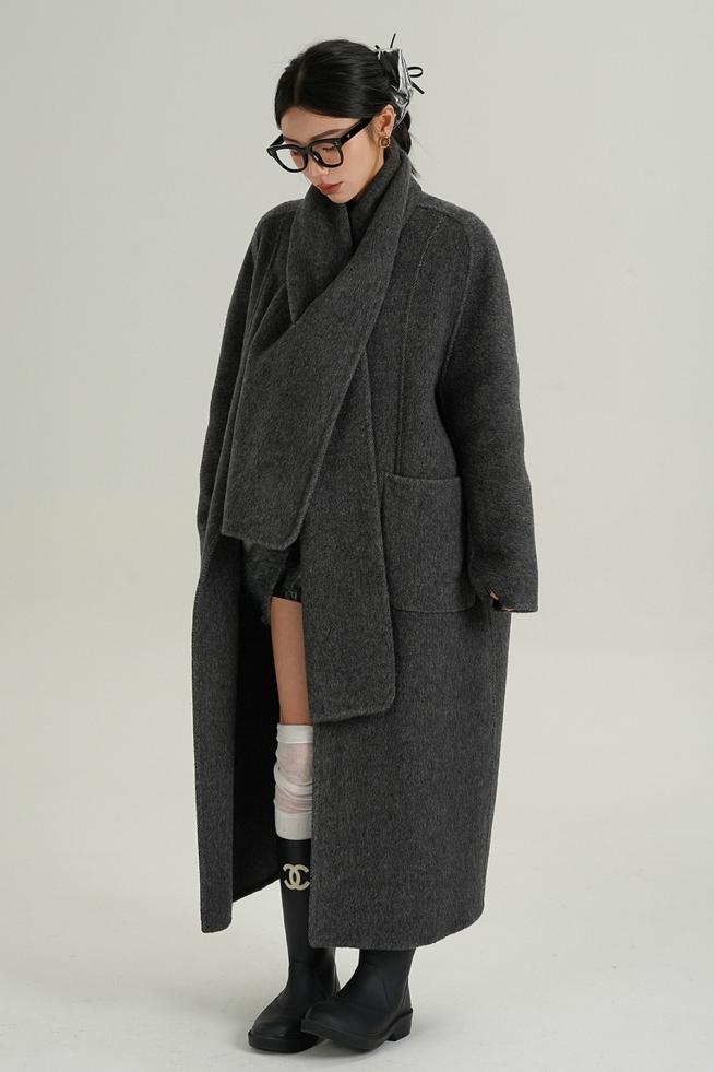 High-Quality Wool Tweed Cape Coat