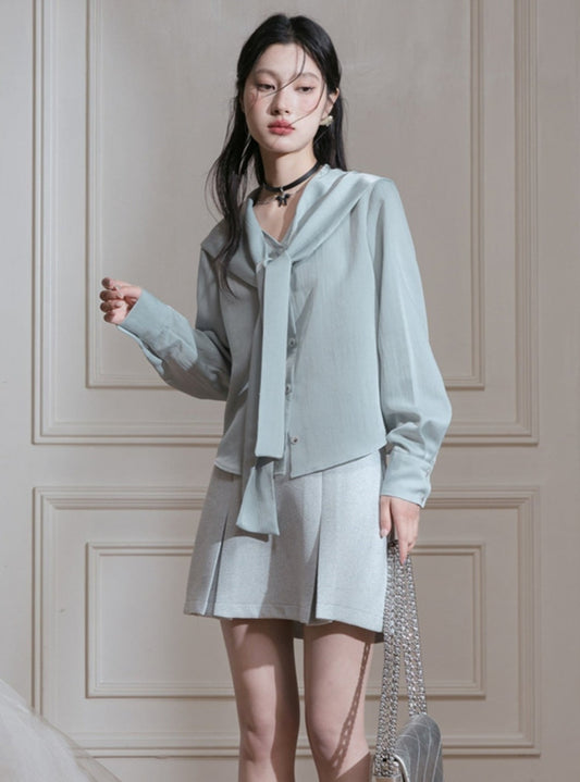 Tie-collar long-sleeved shirt