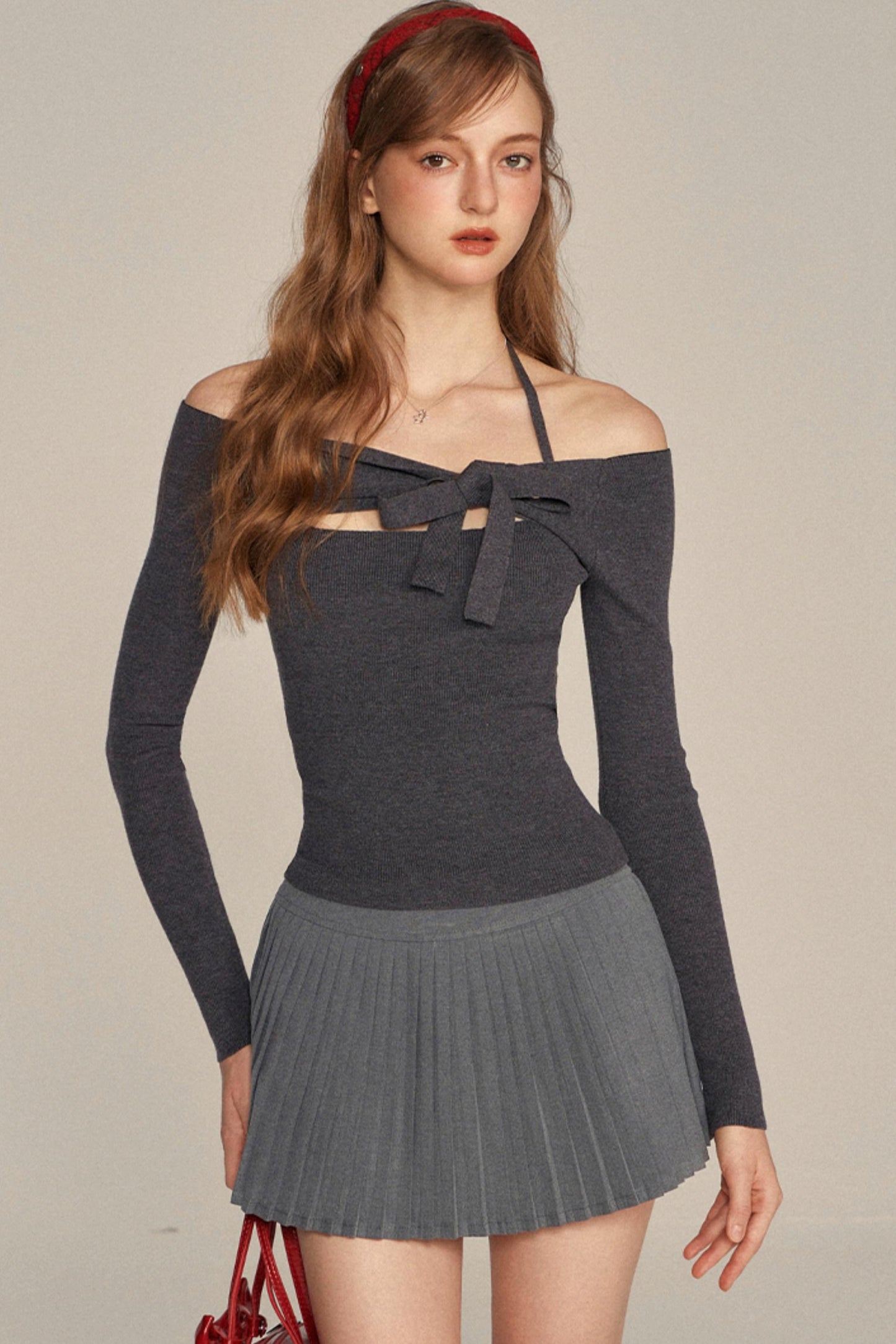 Slim One-Shoulder Bow Knit Top