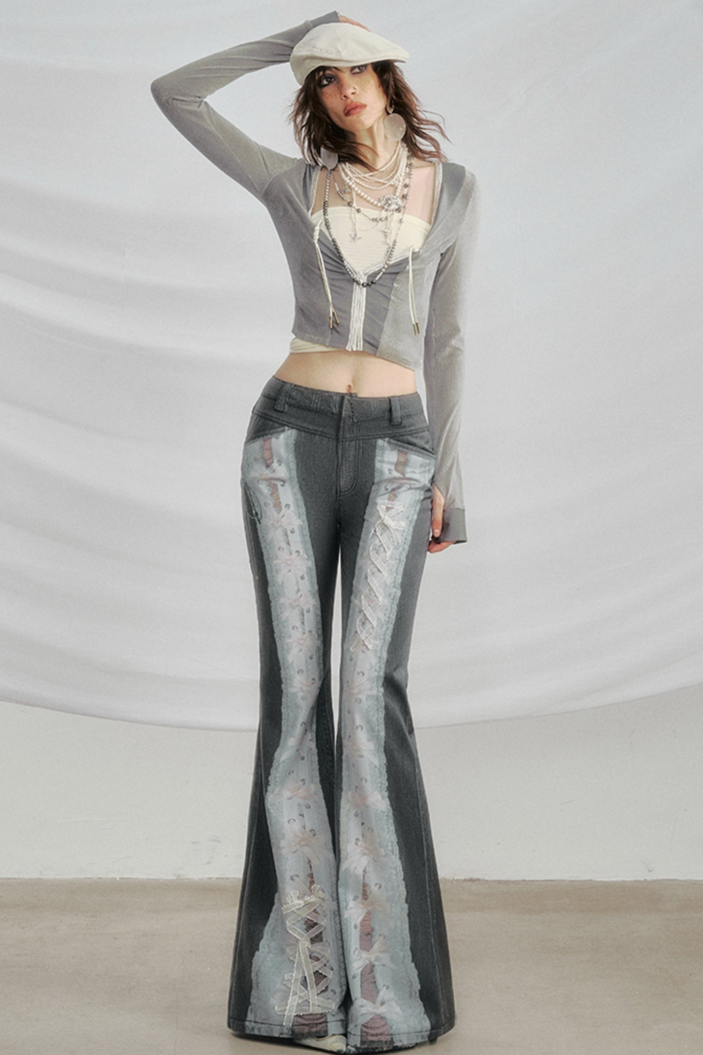 Visual Play Lace Ribbon Bow Jeans