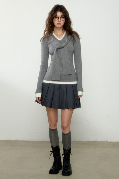 V-Neck College Knit Top