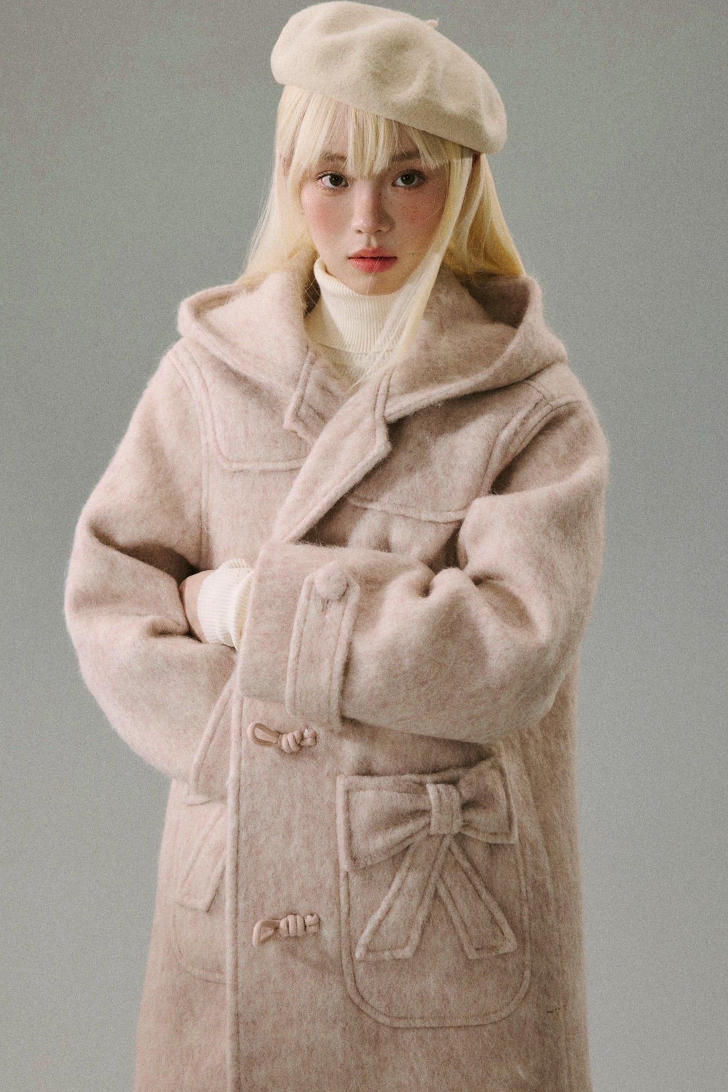 Wool Hooded Horn Buckle Coat