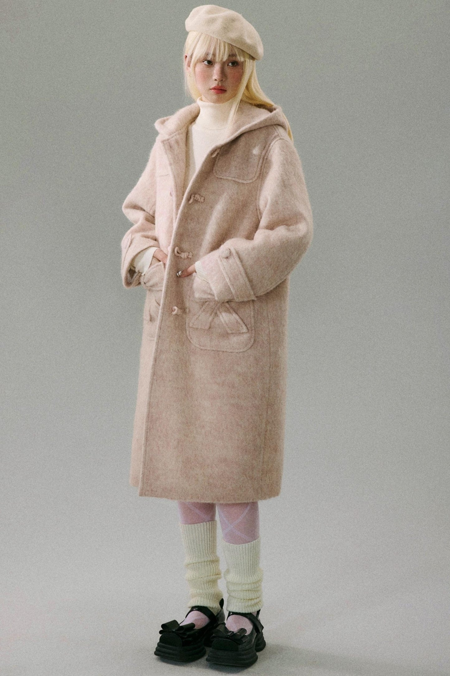 Wool Hooded Horn Buckle Coat