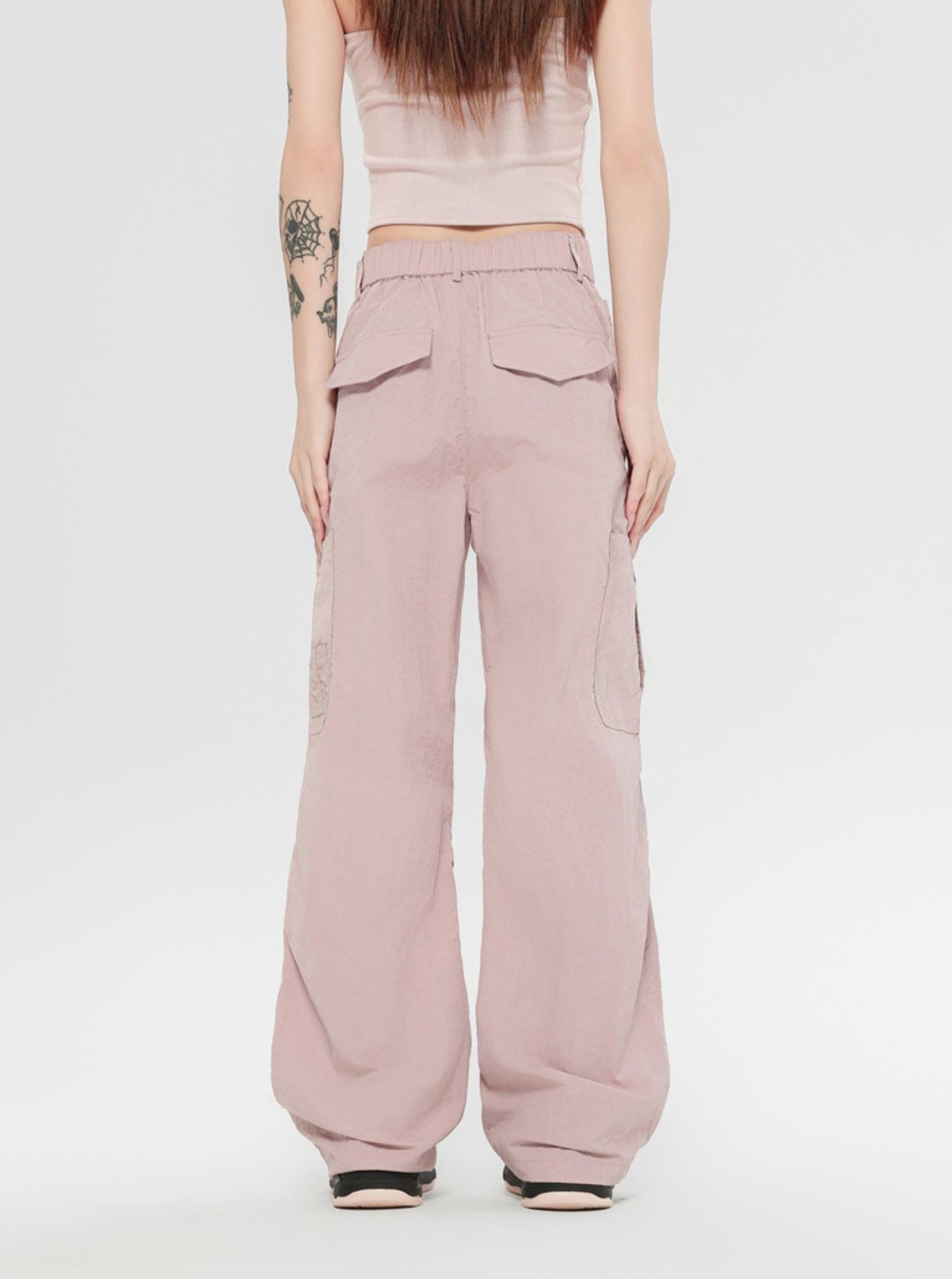 Wide-Leg Multi-Pocket Cargo Pants