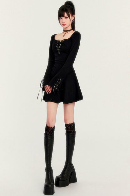 Square Neck Fitted Court Dress