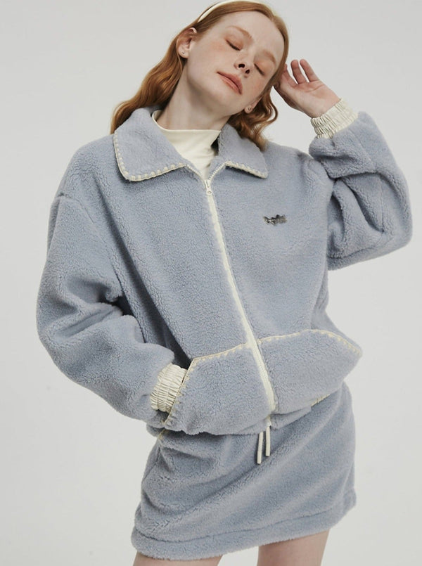 shell-embroidered fleece set