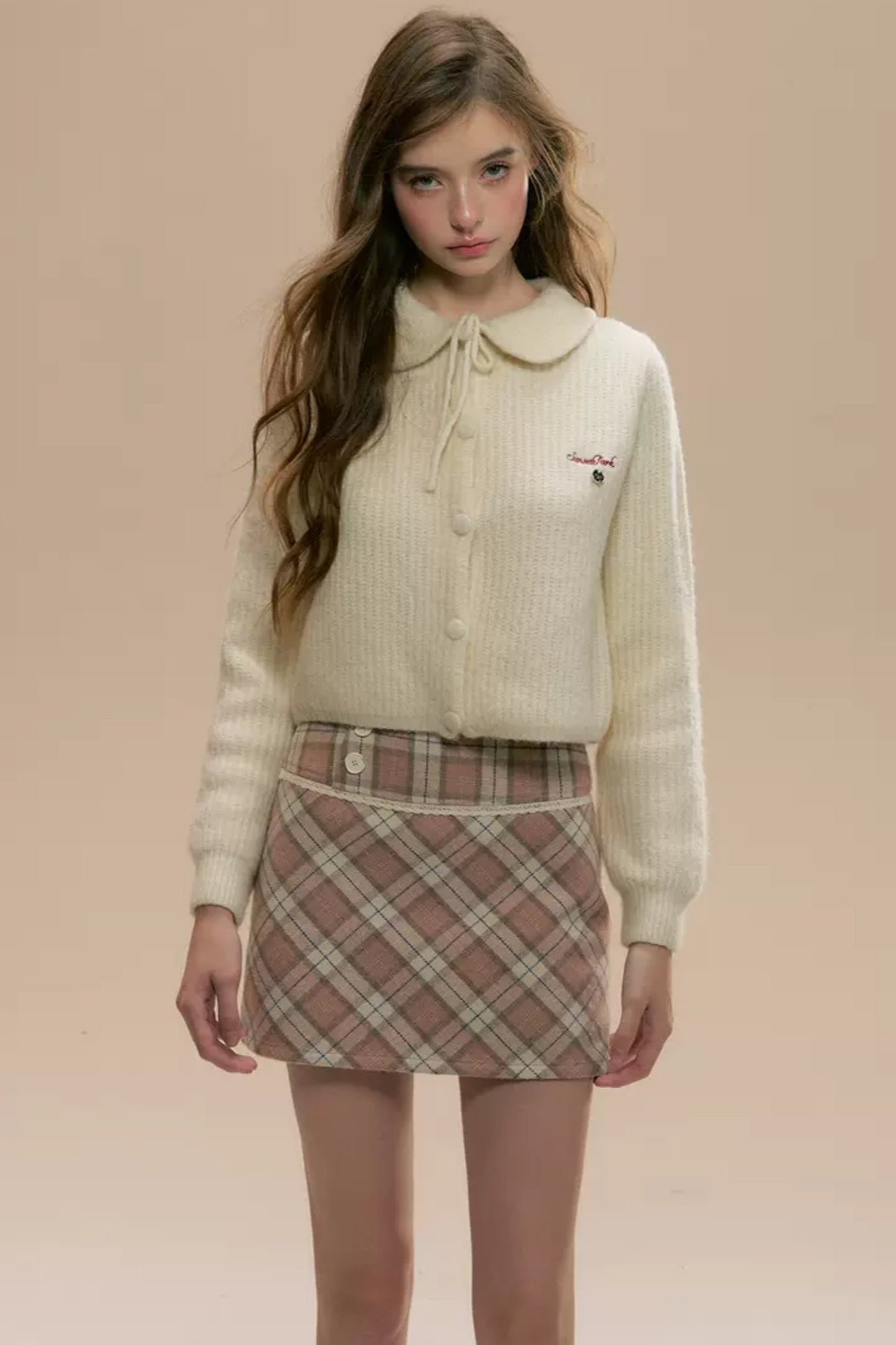 DOLL NECK KNITTED TOP