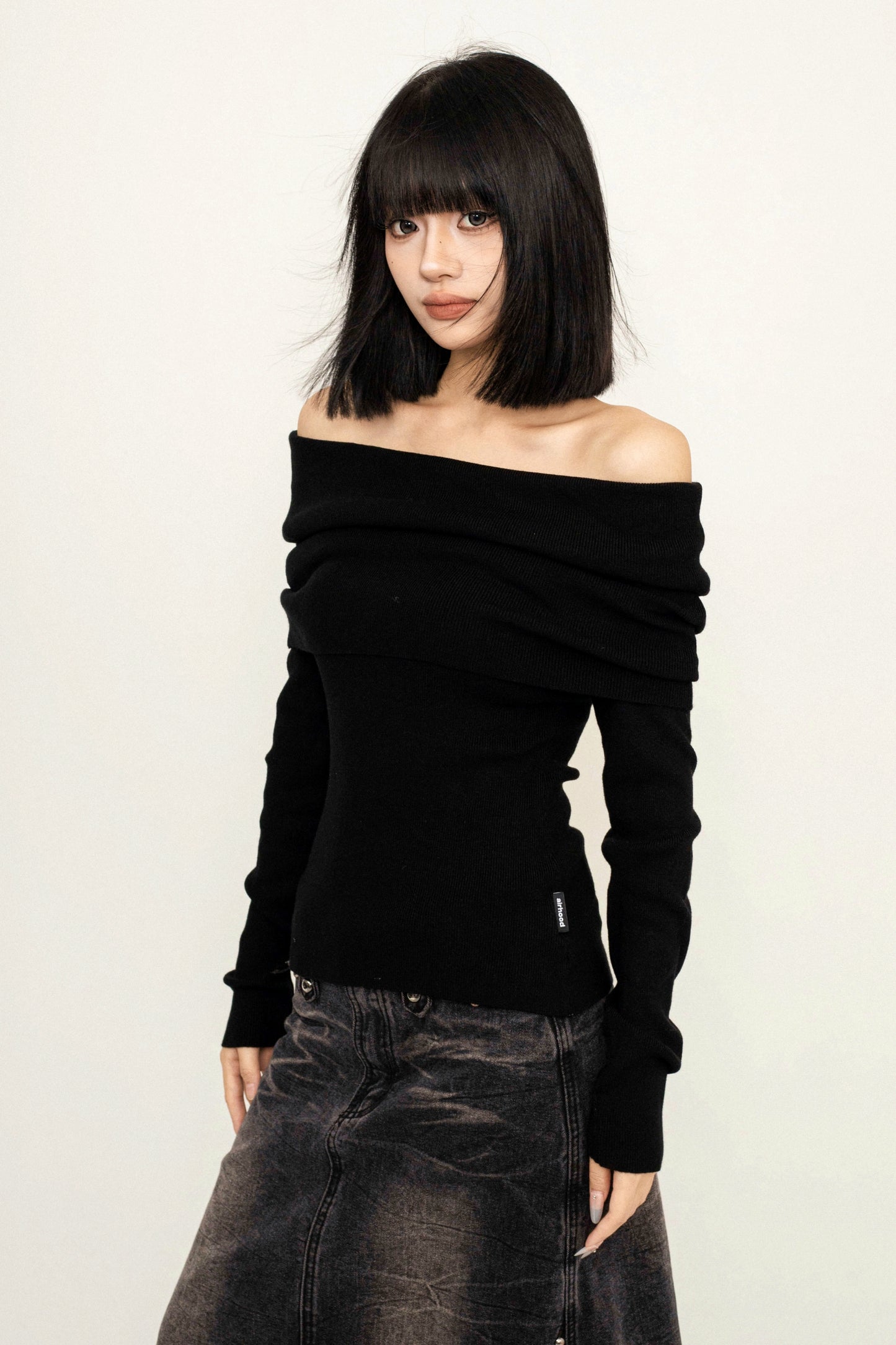 OCTTFLAB Korean simple one-shoulder off-the-shoulder top, women's design sweater, slim fit, versatile and slim knitwear