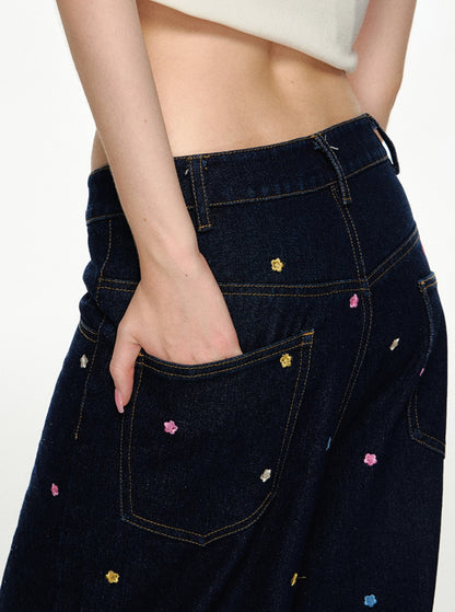 Childlike Floral Embroidered Jeans