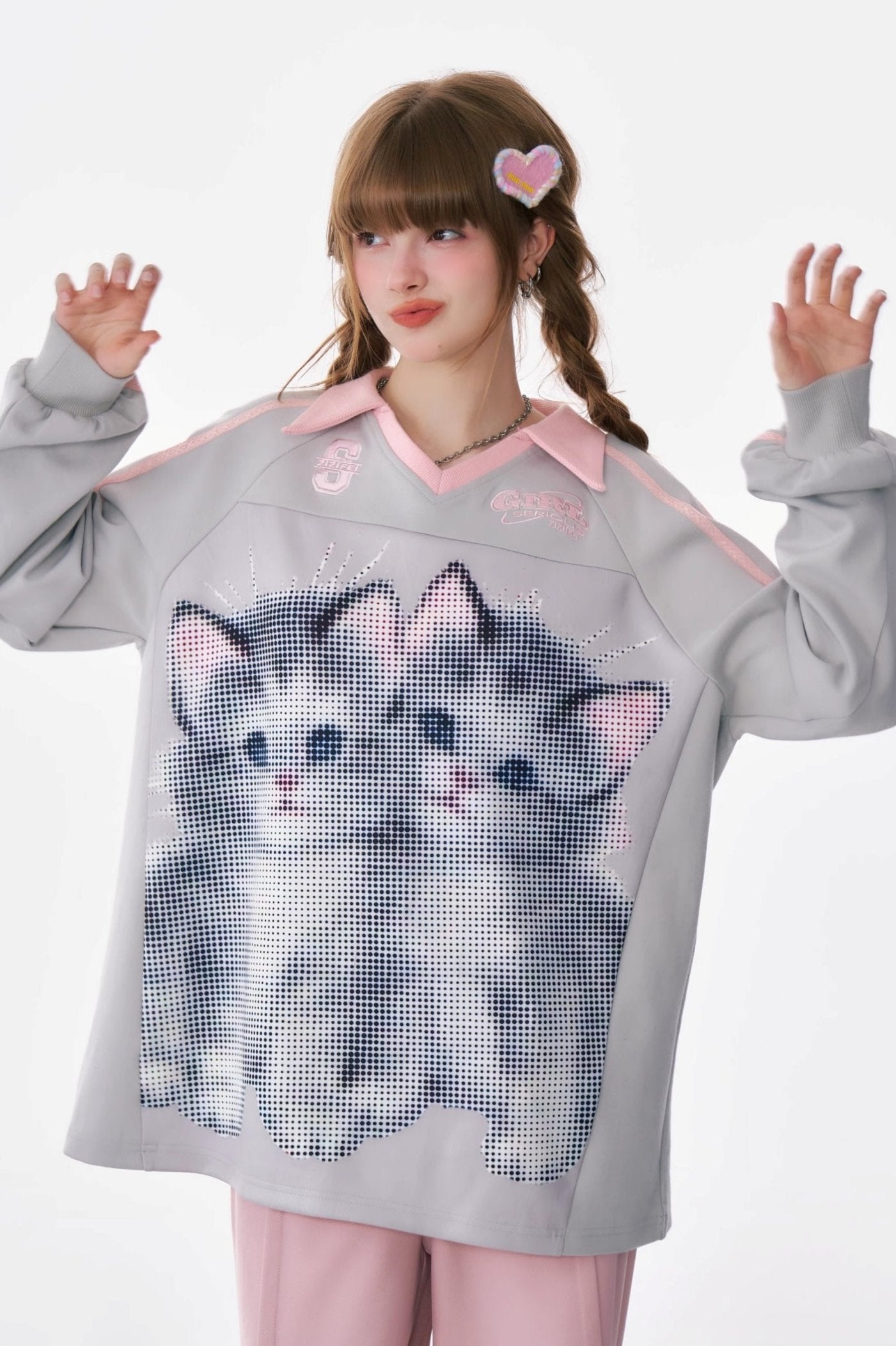 Cat Print Loose V-Neck Sweatshirt