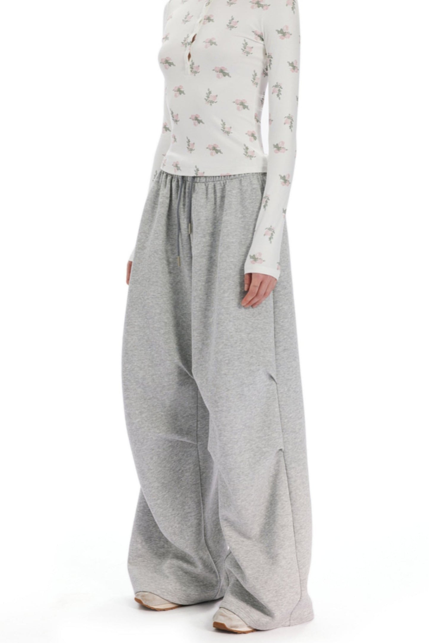 LOOSE DRAWSTRING GRAY SWEATPANTS