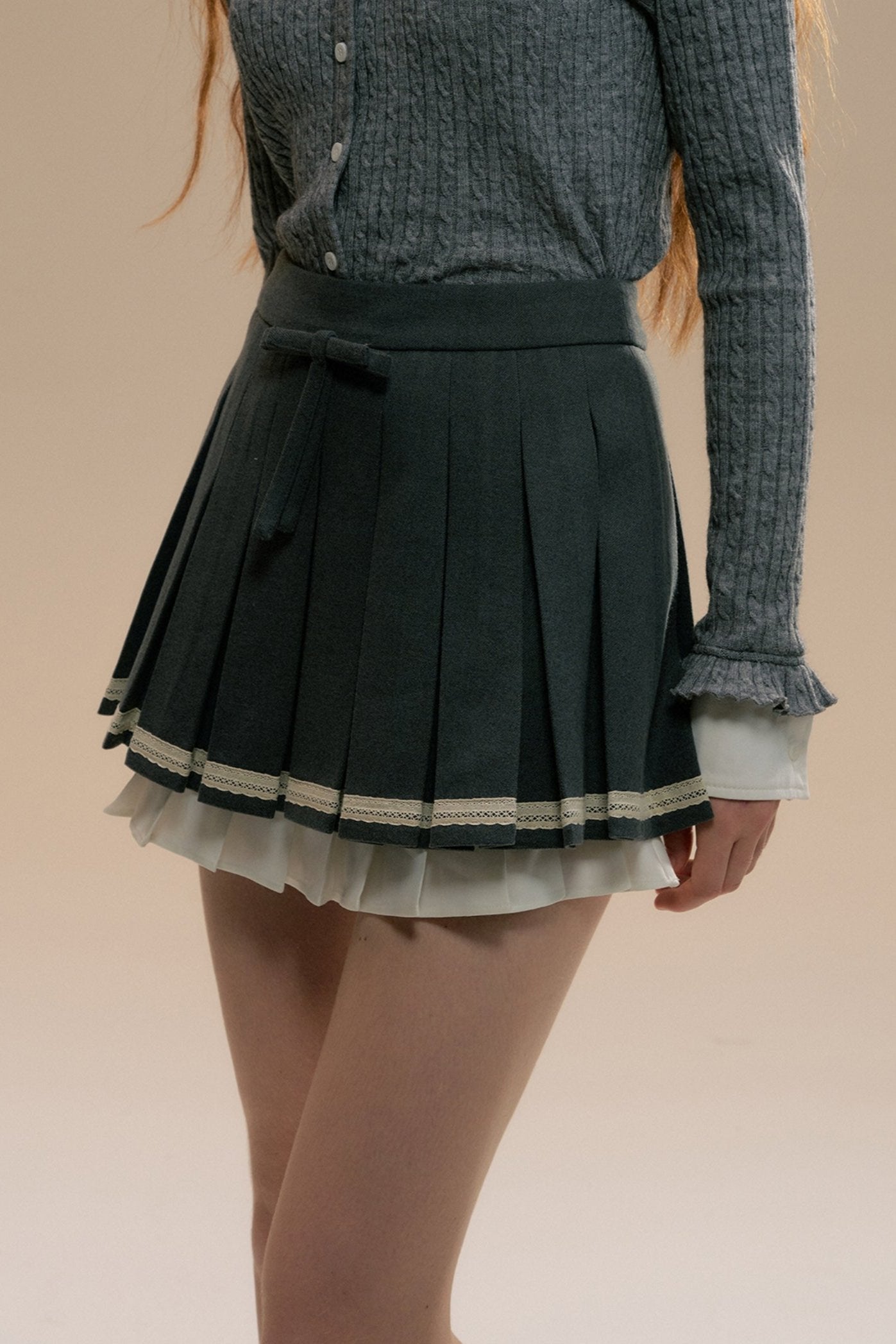 Gray Three-dimensional Girl PLEATED SKIRT