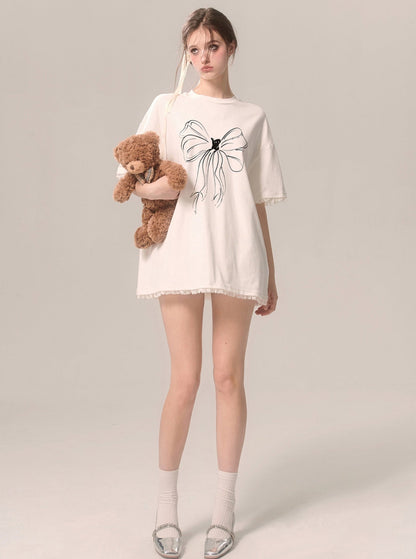 Simple White Butterfly T-Shirt And Short Skirt Set-Up