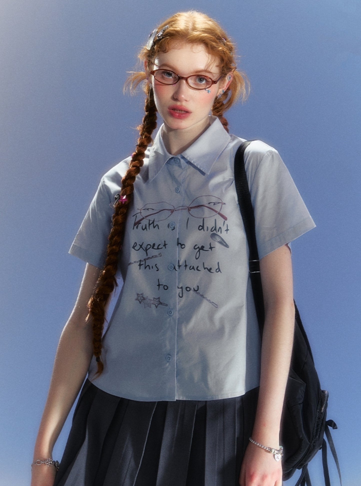 Brille Letter Print Kurzarm-Shirt