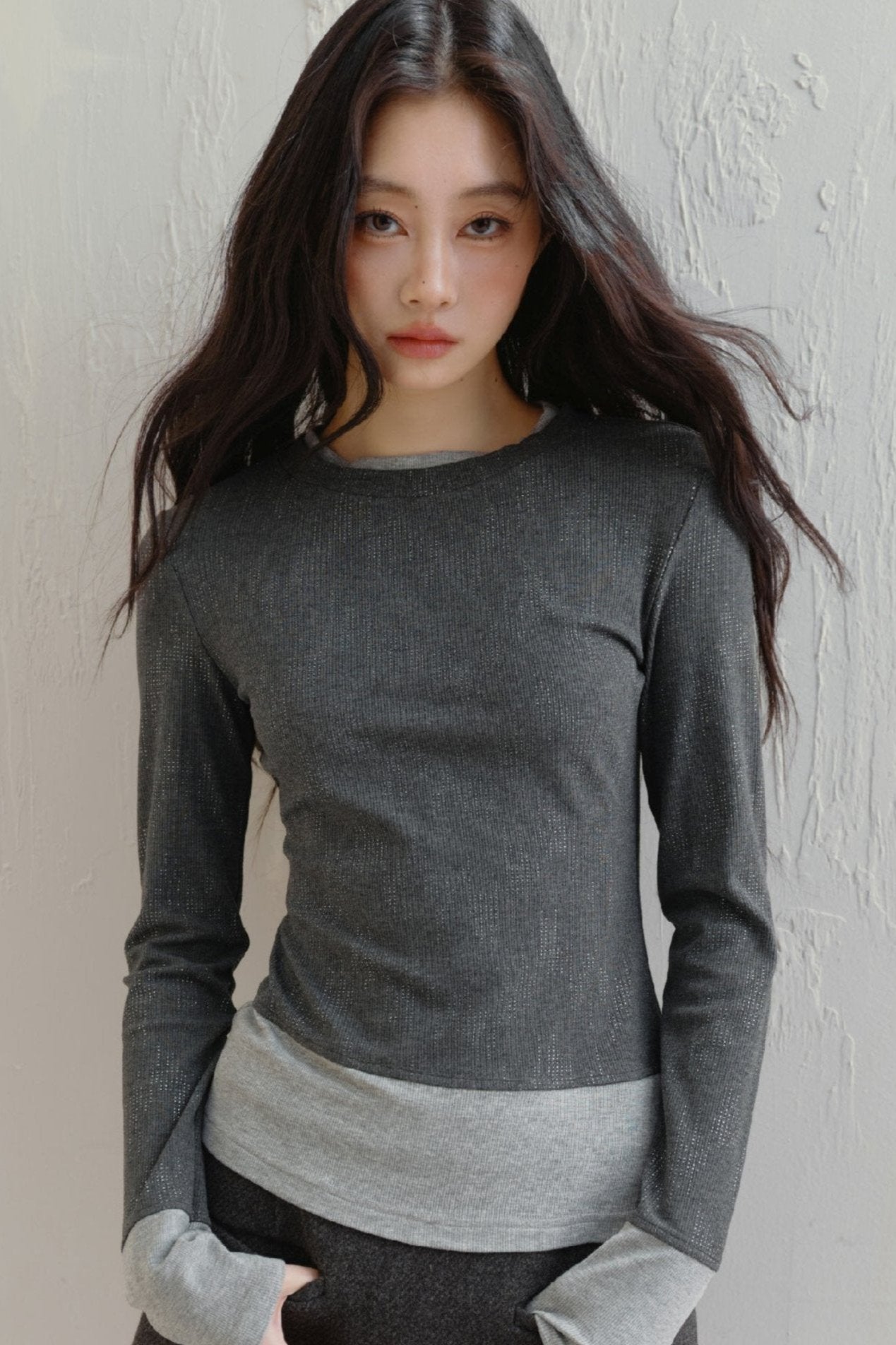 Gray Stitching V-Neck Slim Top