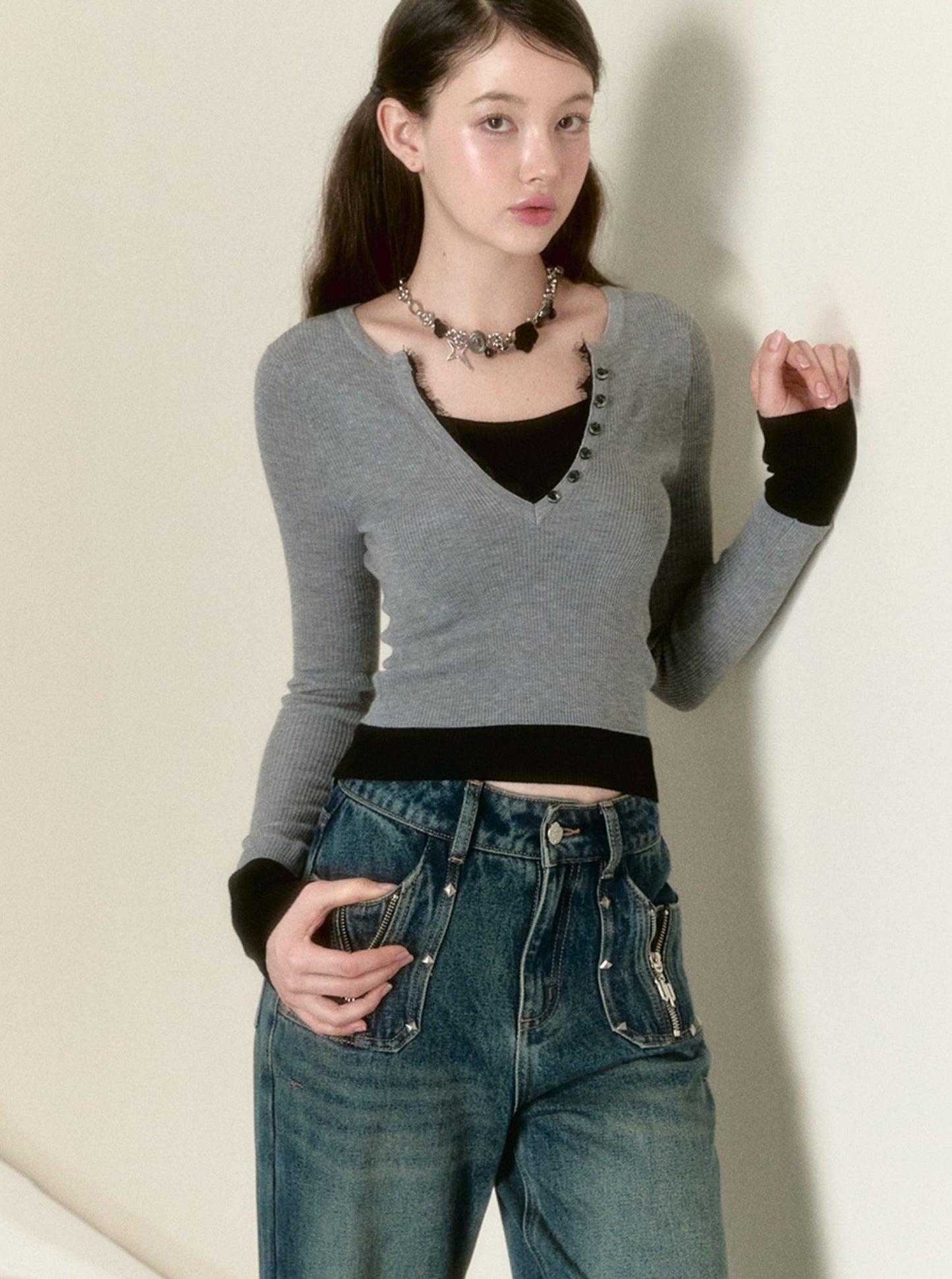 Raw Lace V-Neck Knitwear Top