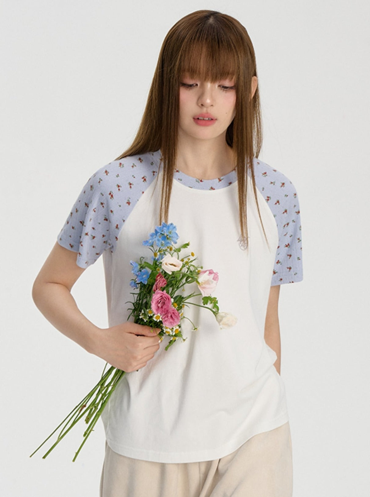 Trendy Floral Raglan Sleeve Top