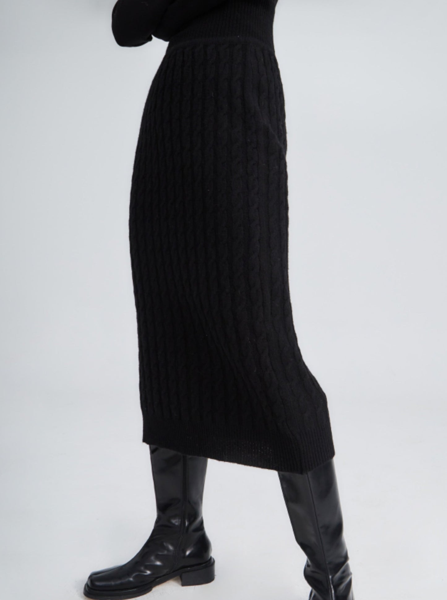 Wool high waist knitted skirt