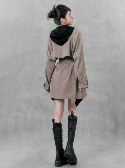 Light Silhouette Short Trench Coat