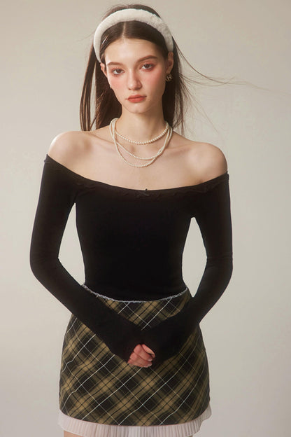 One-Shoulder Bow Basic Top