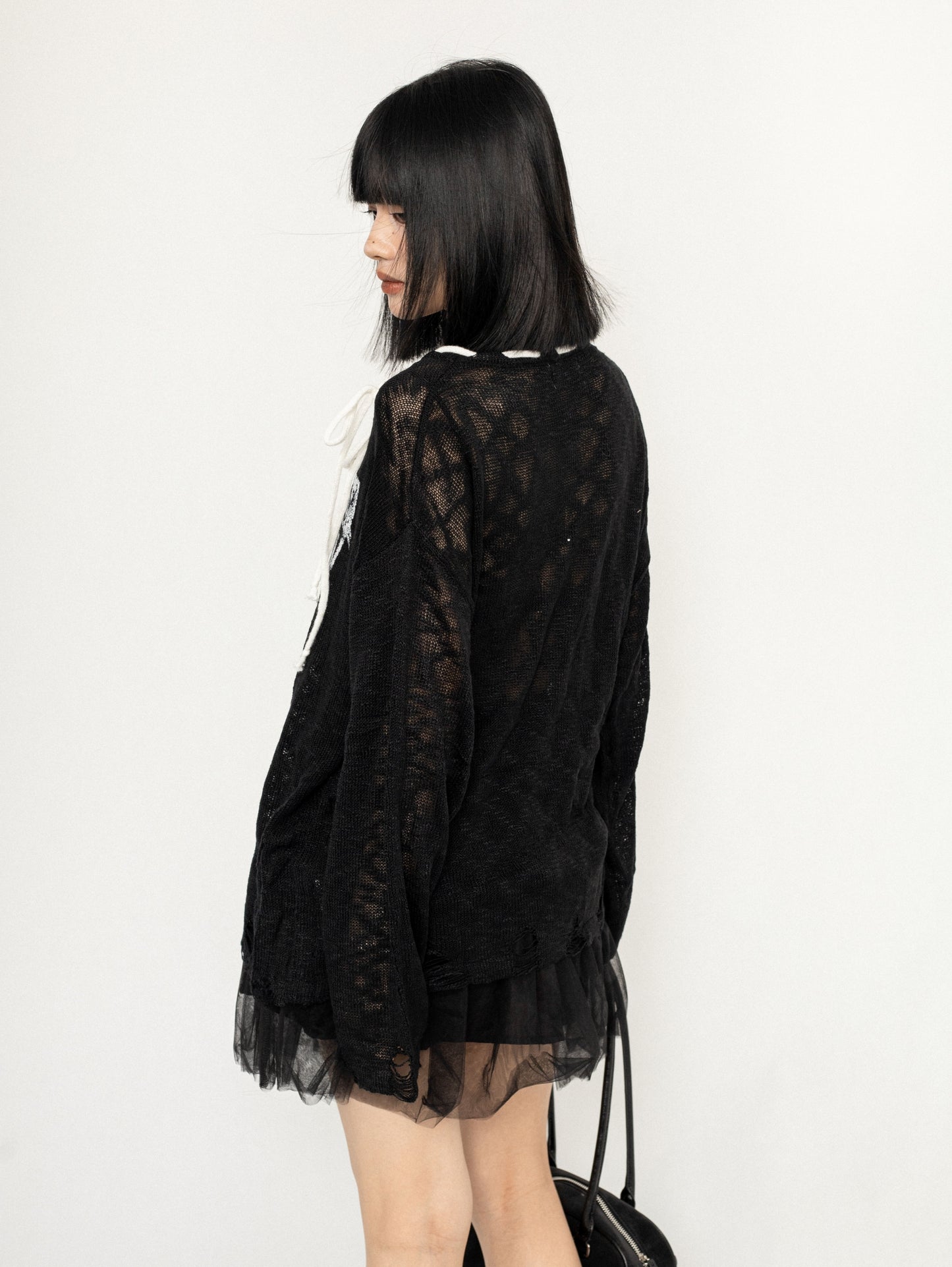 Cool Design Cut-Out Knit Top