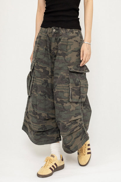 OCTTFLAB American Retro Camouflage Cropped Pants Loose Casual Loose Versatile Wide Leg Jeans For Men & Women