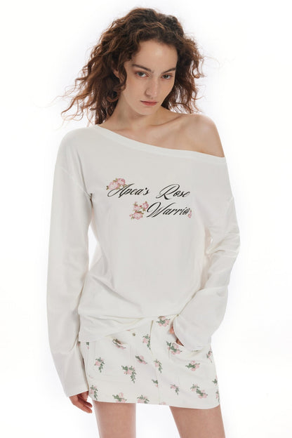 APEA Amerikanisches Alphabet Druck Schräge Schultern Unregelmäßiges Langarm-T-Shirt Pre-Fall 2024 Neues Gerader Ausschnitt Off-the-Shoulder Top